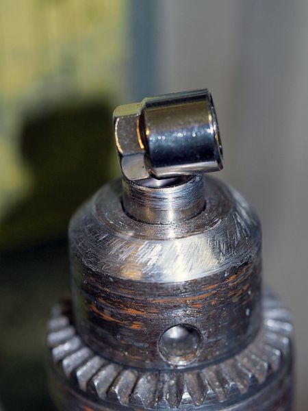 Auto Ventil schleifen 1